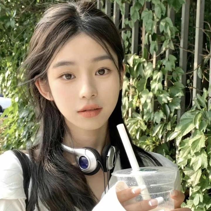 邻居的窗